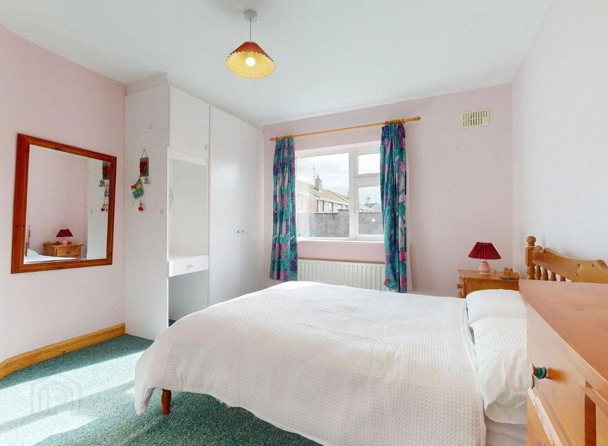 15 Manor Village, Westport Road, Castlebar, F23VP23