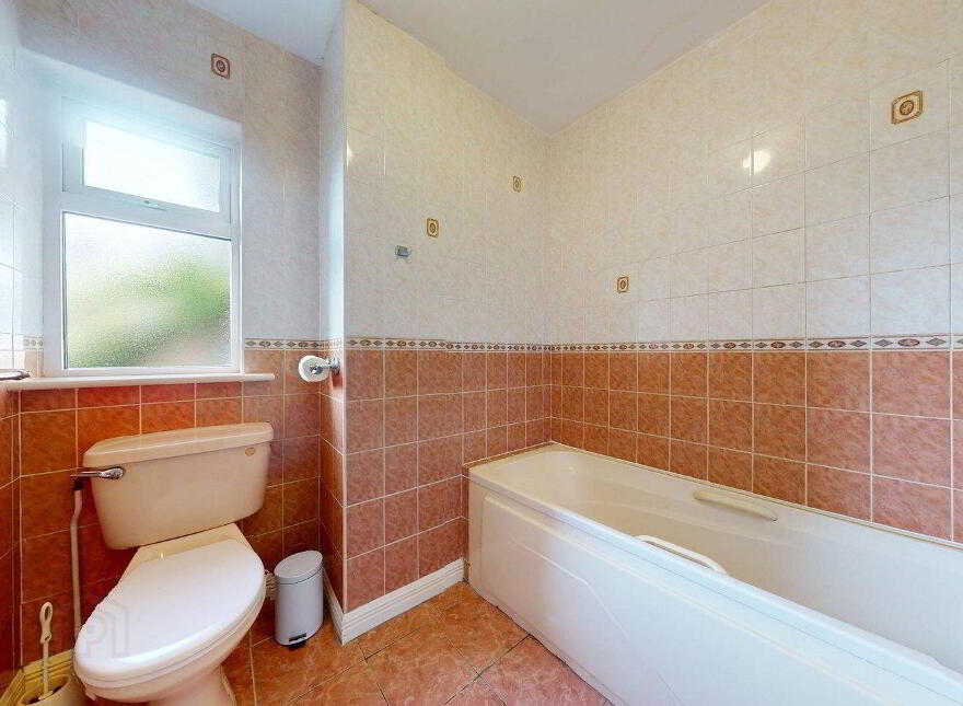 15 Manor Village, Westport Road, Castlebar, F23VP23