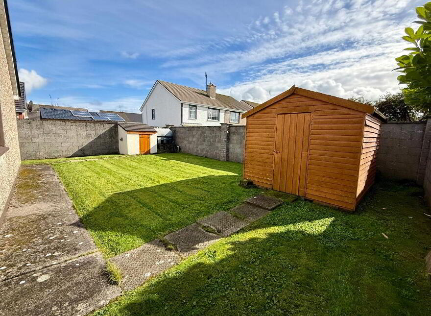 15 Manor Village, Westport Road, Castlebar, F23VP23