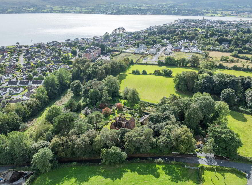 Rathturret, 12 Rath Road, Warrenpoint, Newry, BT34 3RX