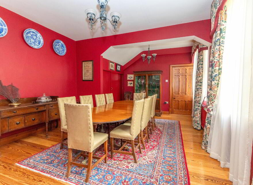 Rathturret, 12 Rath Road, Warrenpoint, Newry, BT34 3RX