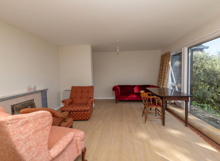 Rathturret, 12 Rath Road, Warrenpoint, Newry, BT34 3RX