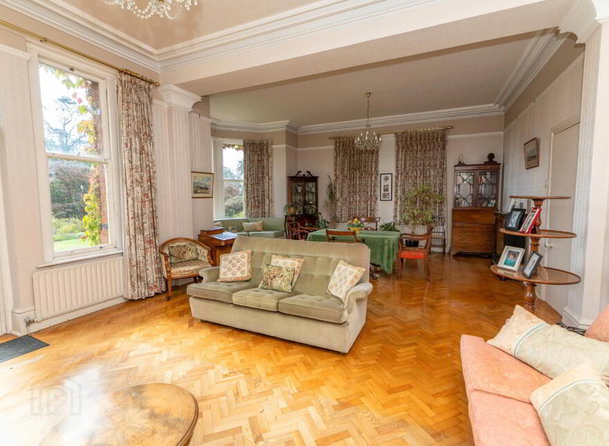 Rathturret, 12 Rath Road, Warrenpoint, Newry, BT34 3RX