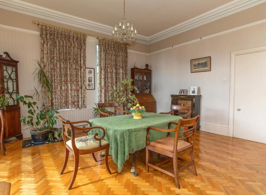 Rathturret, 12 Rath Road, Warrenpoint, Newry, BT34 3RX