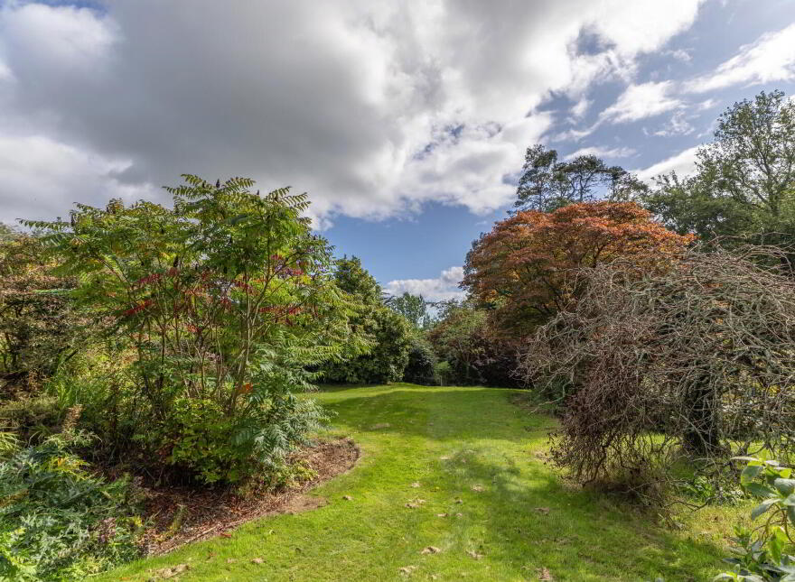 Rathturret, 12 Rath Road, Warrenpoint, Newry, BT34 3RX