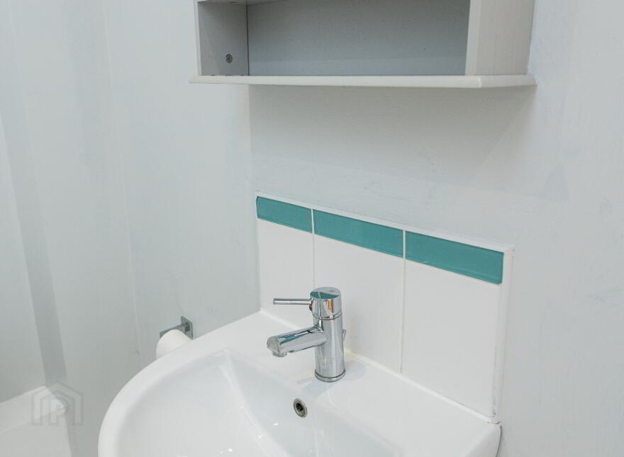 33 Drumadoon Square, Dundonald, Belfast, BT16 2QN