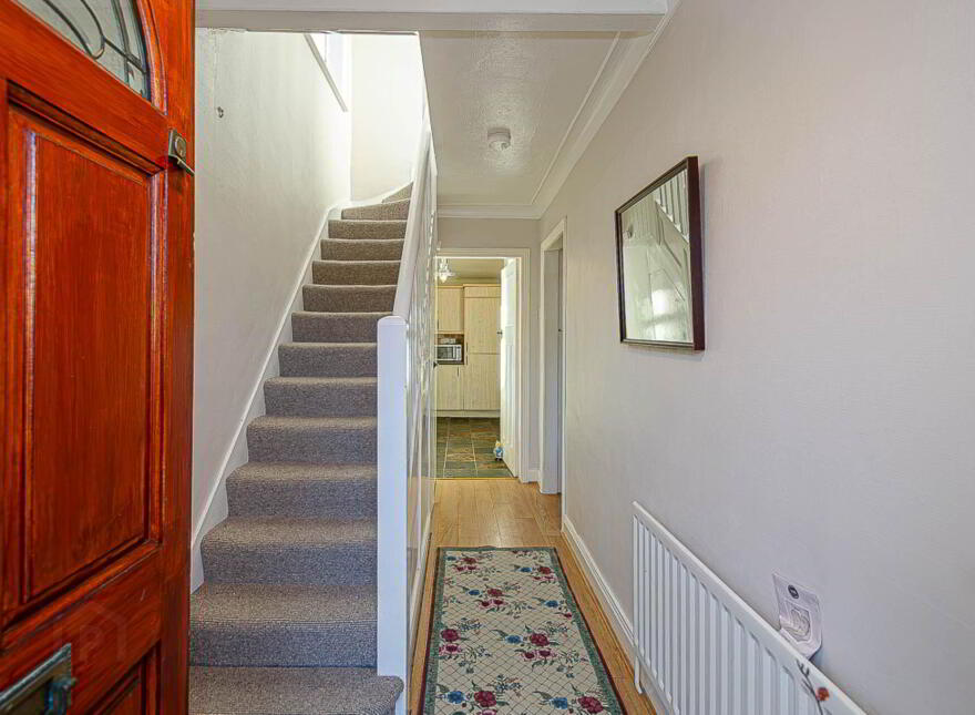 27 Ravenhill Crescent, Belfast, BT6 8JU