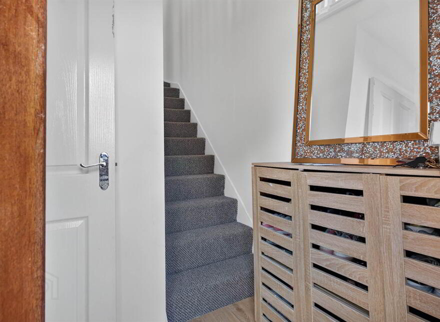 57C College Park Avenue, Belfast, BT7 1LR