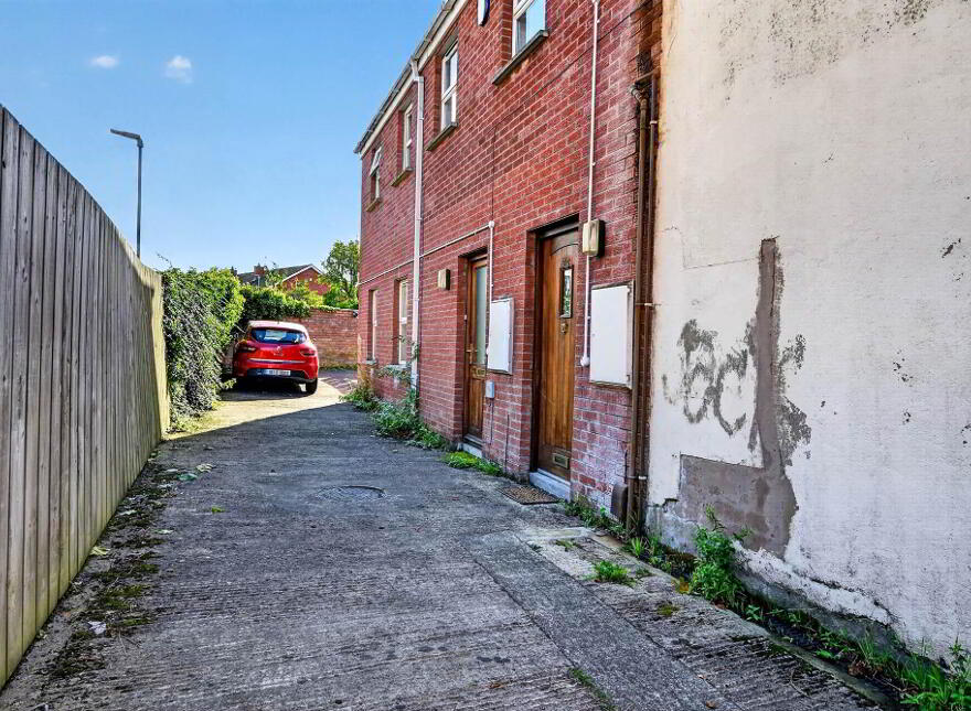 57C College Park Avenue, Belfast, BT7 1LR