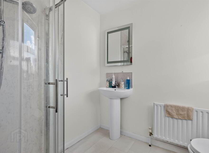 57C College Park Avenue, Belfast, BT7 1LR