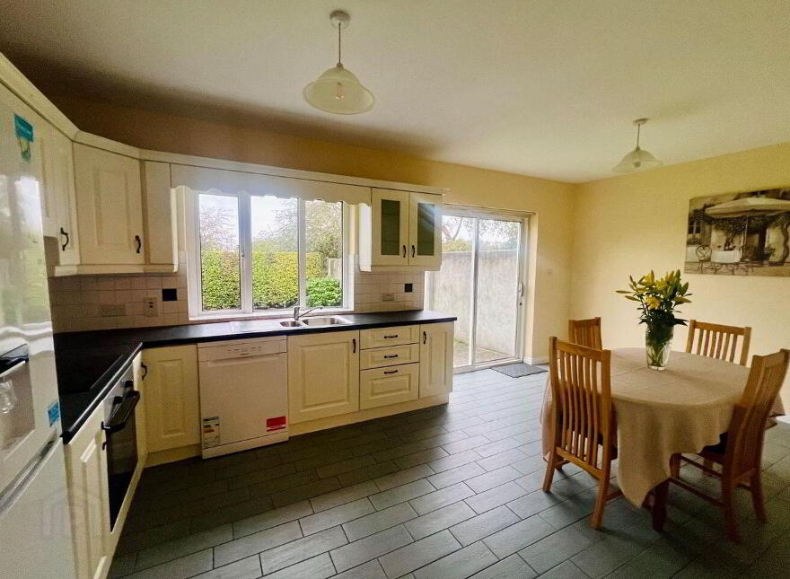 9 Abhainn Ruibhe, Oughterard, H91A3TV