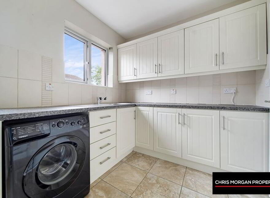 48 Oaks Road, Dungannon, BT71 4AS