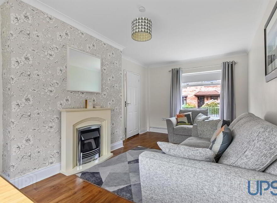 8 Andersonstown Park West, Belfast, BT11 8FN