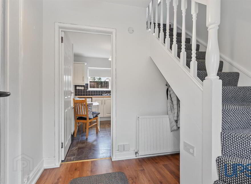 8 Andersonstown Park West, Belfast, BT11 8FN