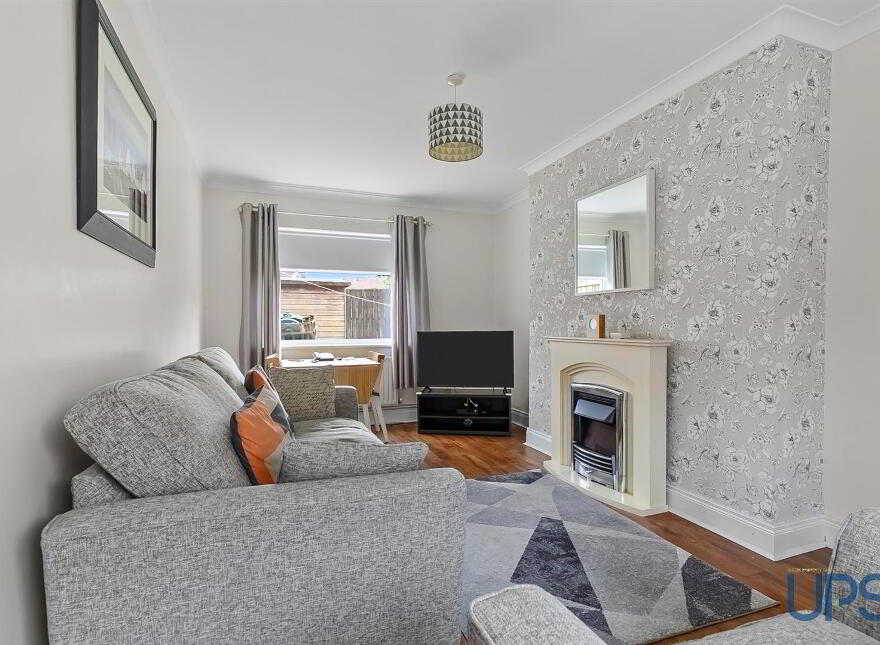 8 Andersonstown Park West, Belfast, BT11 8FN