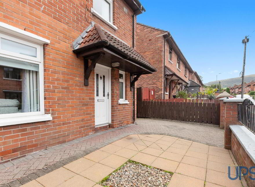 8 Andersonstown Park West, Belfast, BT11 8FN