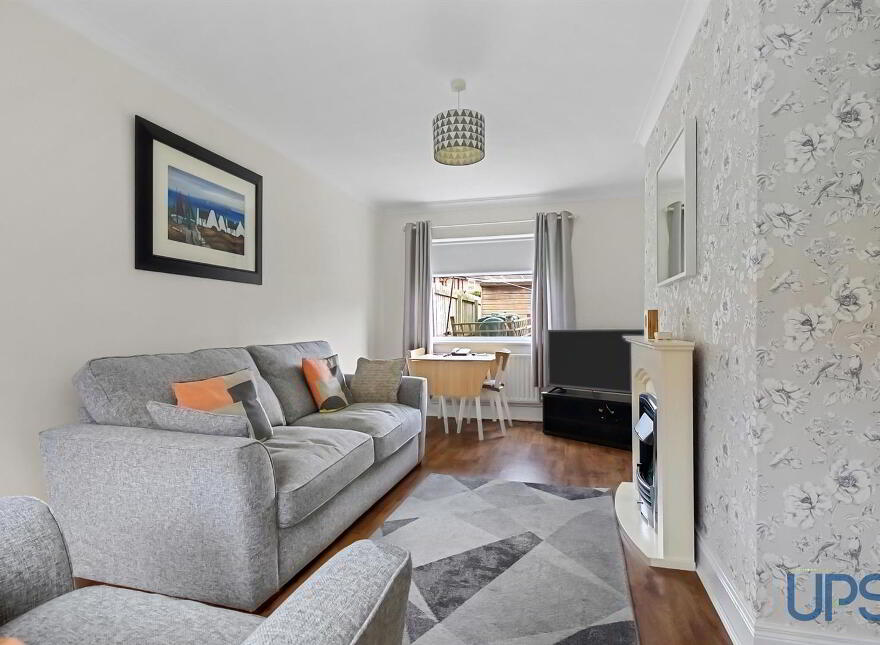 8 Andersonstown Park West, Belfast, BT11 8FN