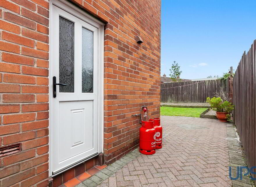 8 Andersonstown Park West, Belfast, BT11 8FN