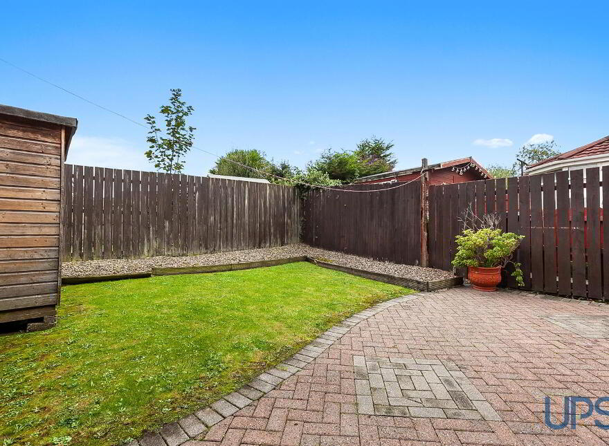 8 Andersonstown Park West, Belfast, BT11 8FN