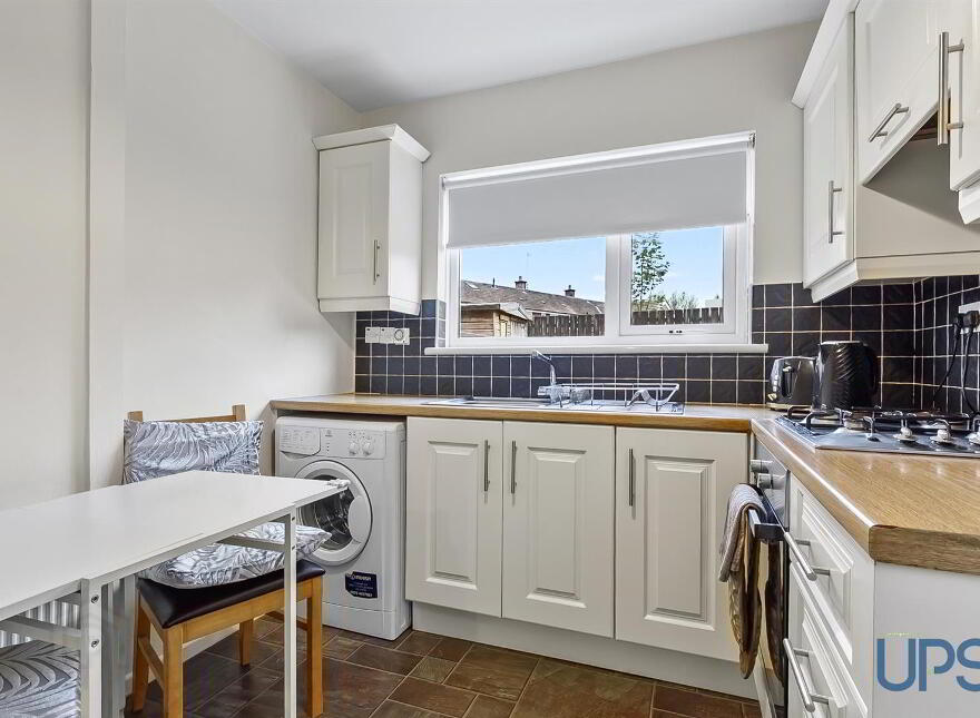 8 Andersonstown Park West, Belfast, BT11 8FN