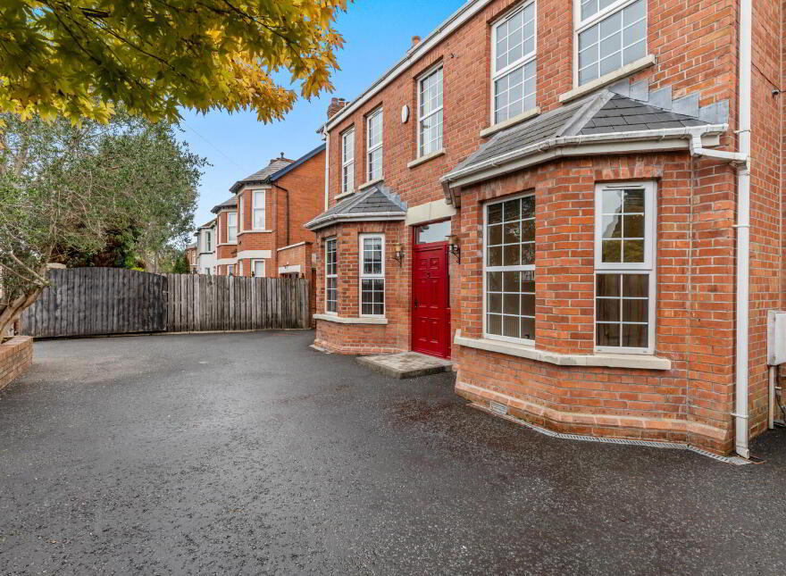 74 Upper Lisburn Road, Finaghy, Belfast, BT10 0AD