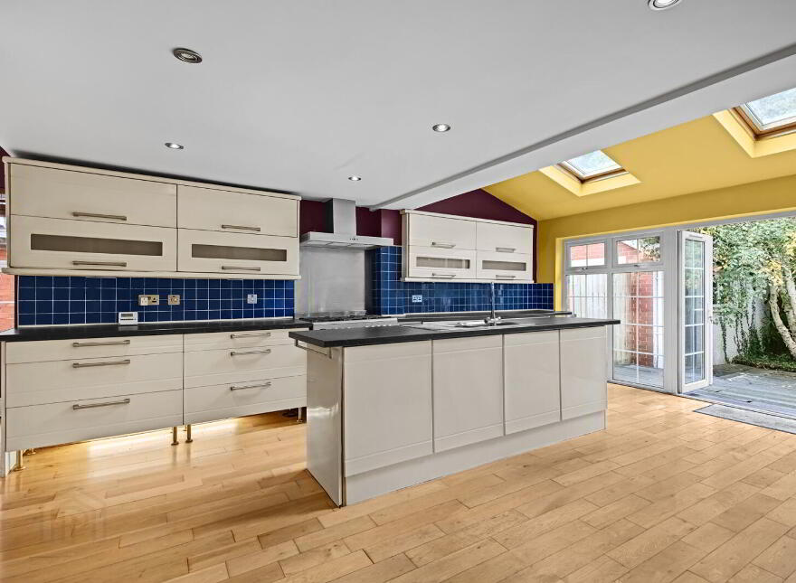 74 Upper Lisburn Road, Finaghy, Belfast, BT10 0AD