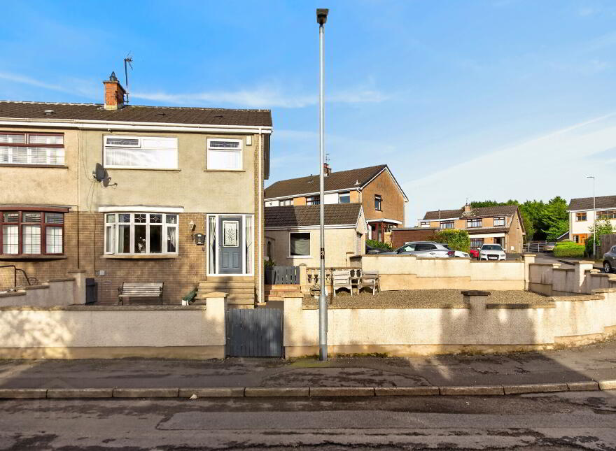 1 Knockeen Crescent, Ballymena, BT42 4DQ