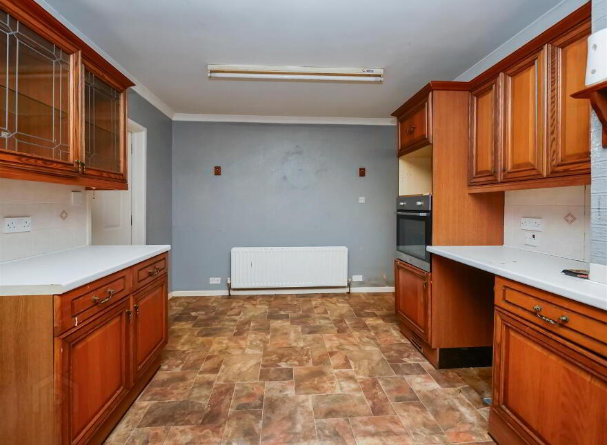 1 South Crescent, Belvoir Park, Belfast, BT8 7EH