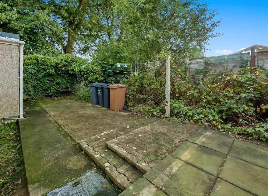 1 South Crescent, Belvoir Park, Belfast, BT8 7EH