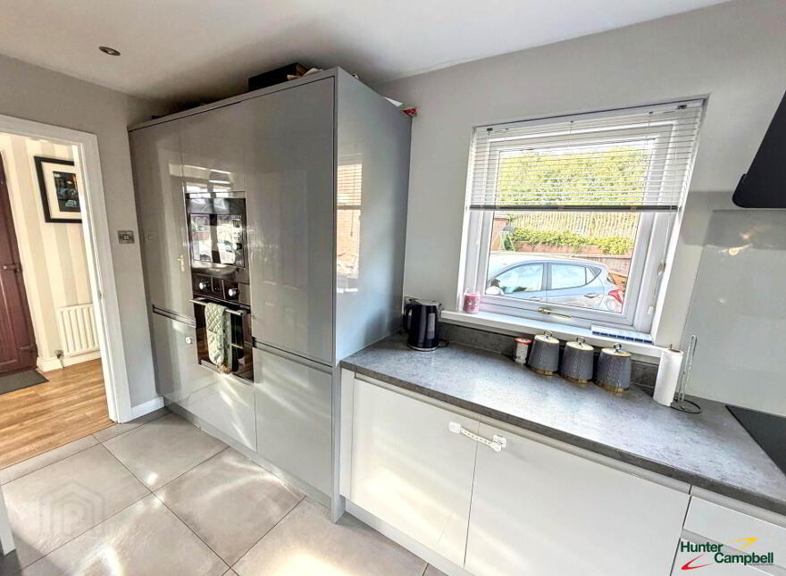 39 Regents Park, Larne, BT40 1DA