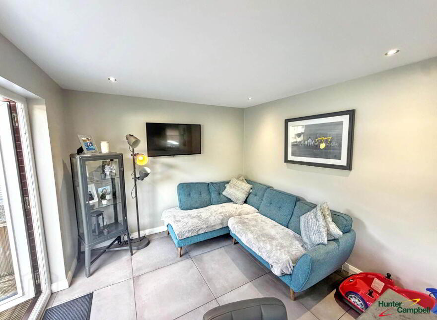 39 Regents Park, Larne, BT40 1DA