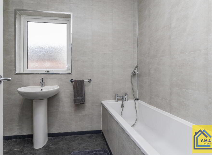 22 Brook Avenue, Carrickfergus, BT38 7TE
