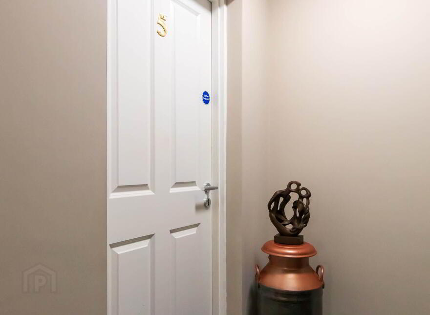 Apt 5 The Tides, Carrickfergus, BT38 8GN