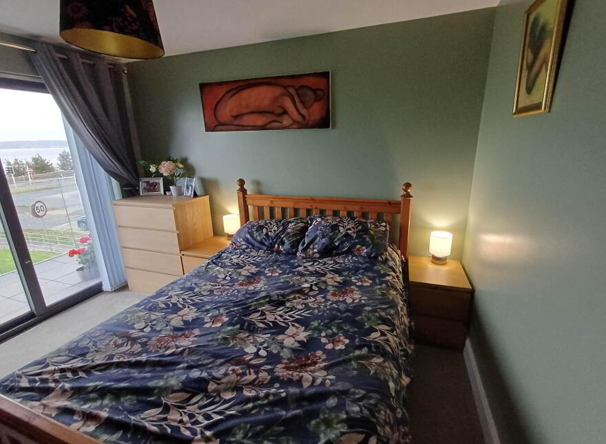 Apt 5 The Tides, Carrickfergus, BT38 8GN