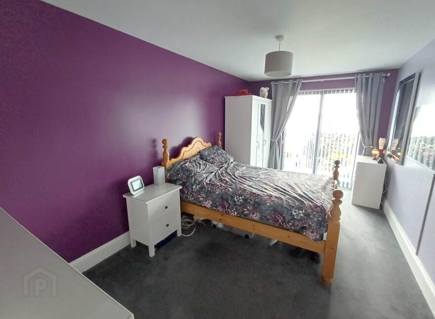 Apt 5 The Tides, Carrickfergus, BT38 8GN