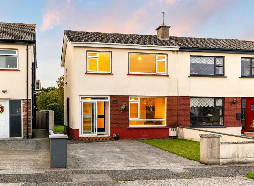 89 Moorefield Park, Newbridge, W12C599