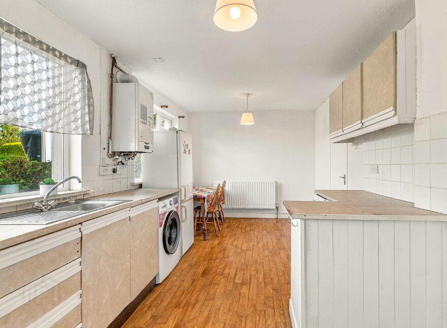 89 Moorefield Park, Newbridge, W12C599