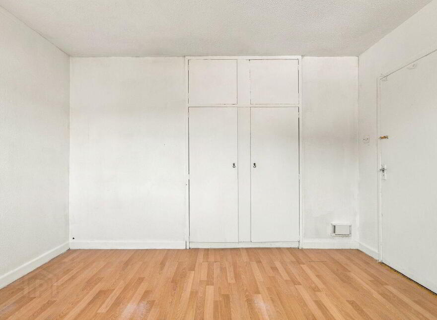 89 Moorefield Park, Newbridge, W12C599