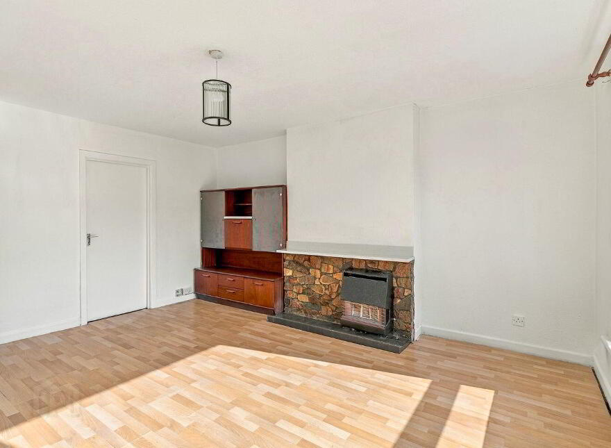 89 Moorefield Park, Newbridge, W12C599