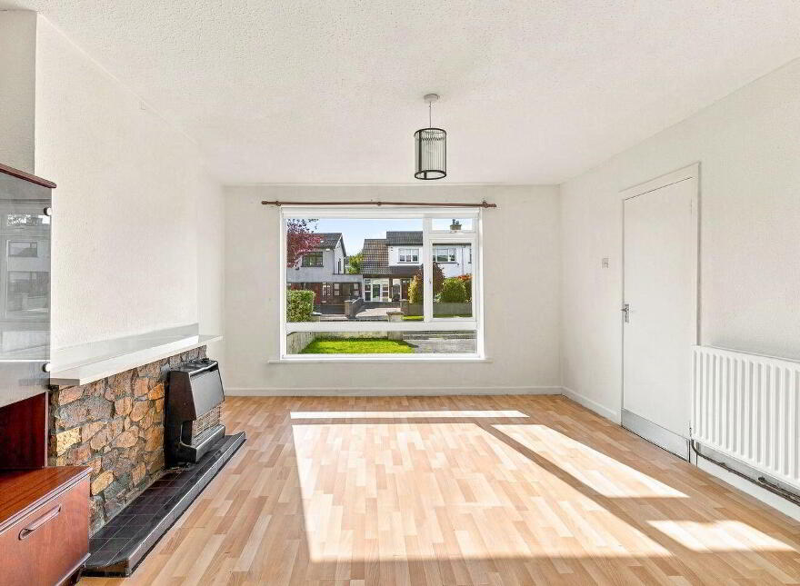 89 Moorefield Park, Newbridge, W12C599