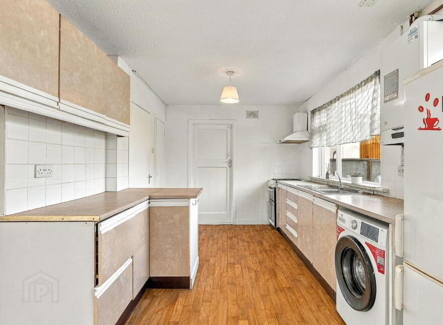 89 Moorefield Park, Newbridge, W12C599