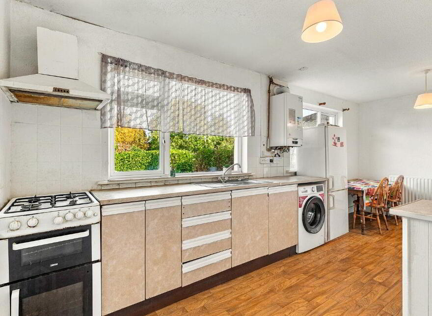 89 Moorefield Park, Newbridge, W12C599