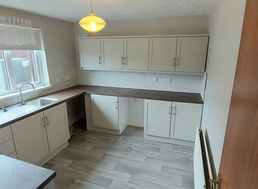 16 Orchard Park, Loughgall, BT61 8JE