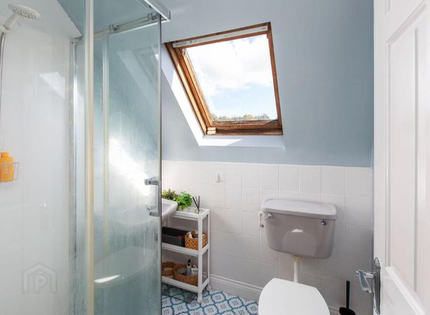 21 Bramble Glade, Ashford, A67CX24