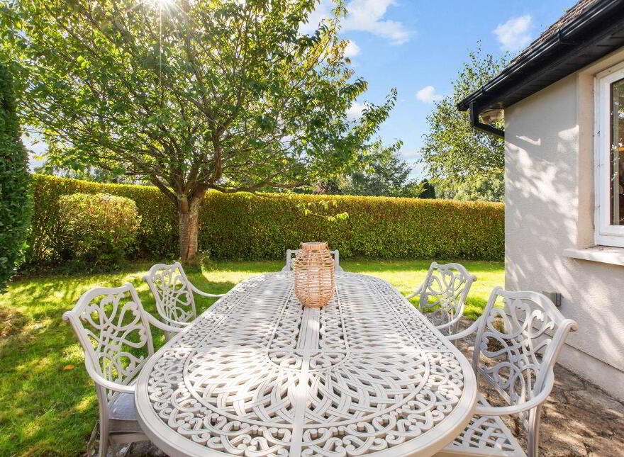 21 Bramble Glade, Ashford, A67CX24