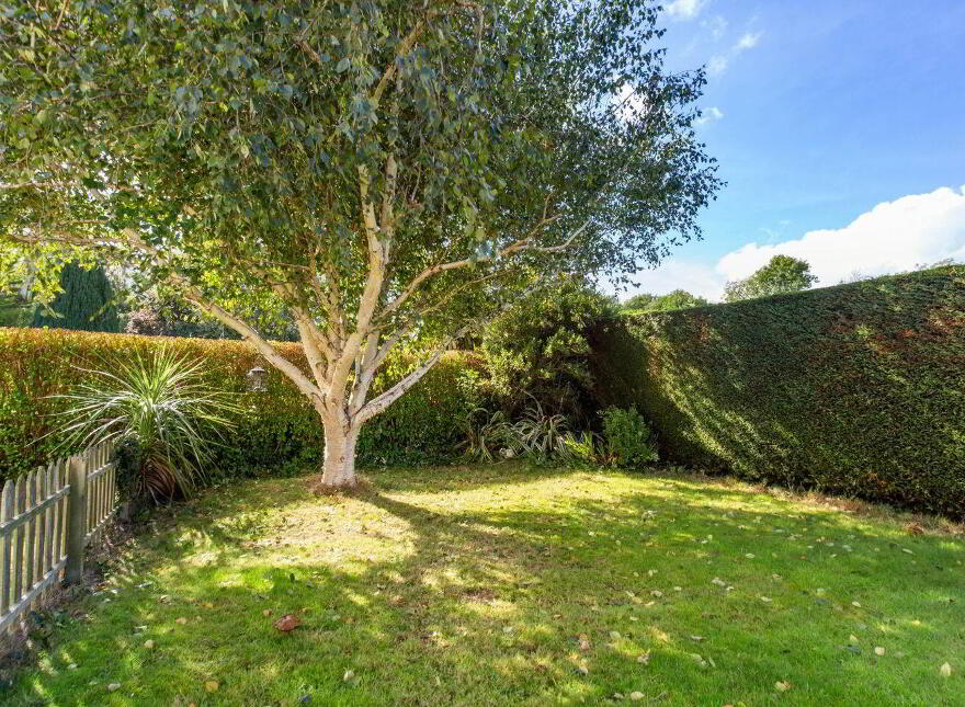 21 Bramble Glade, Ashford, A67CX24