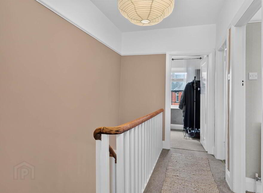 42 Pommern Parade, Belfast, BT6 9FY