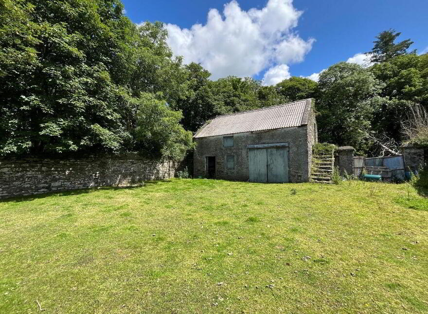 The Presbytery, Rossmore, P85WR89