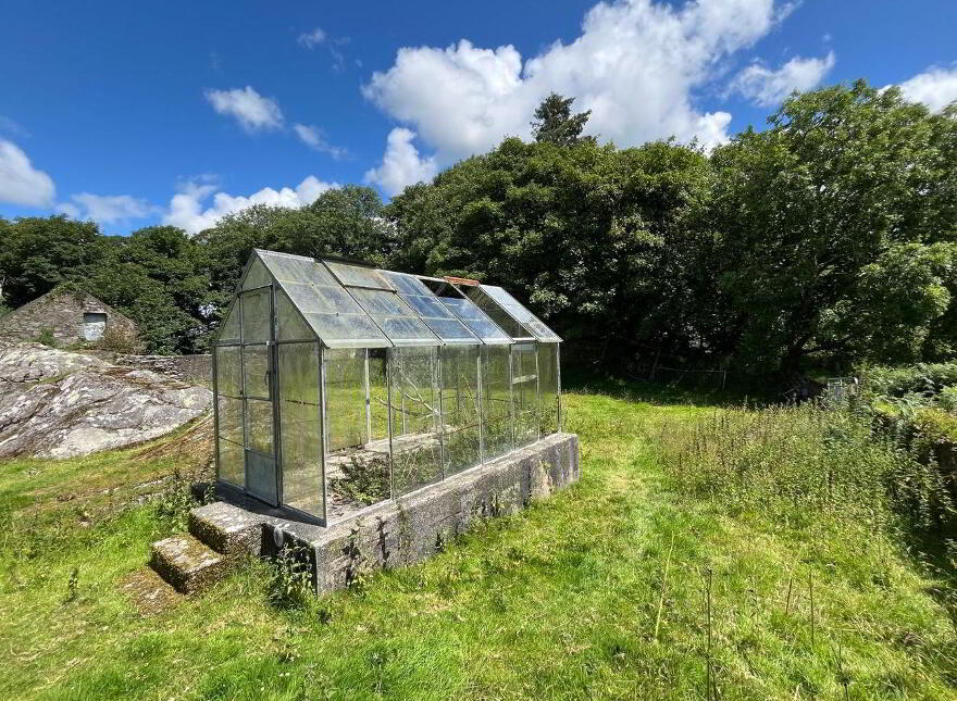 The Presbytery, Rossmore, P85WR89