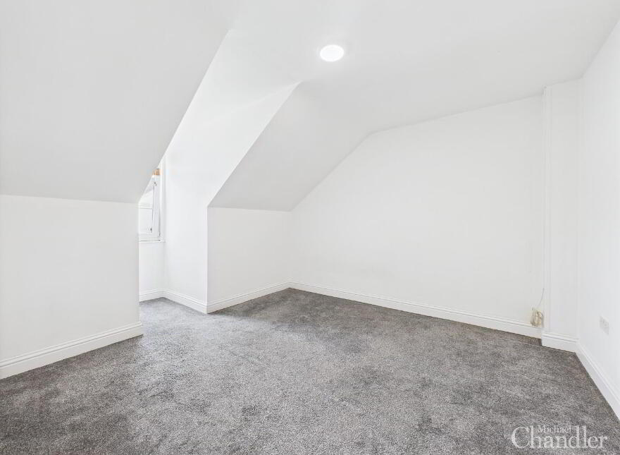 83 The Demesne, Carryduff, Belfast, BT8 8GT